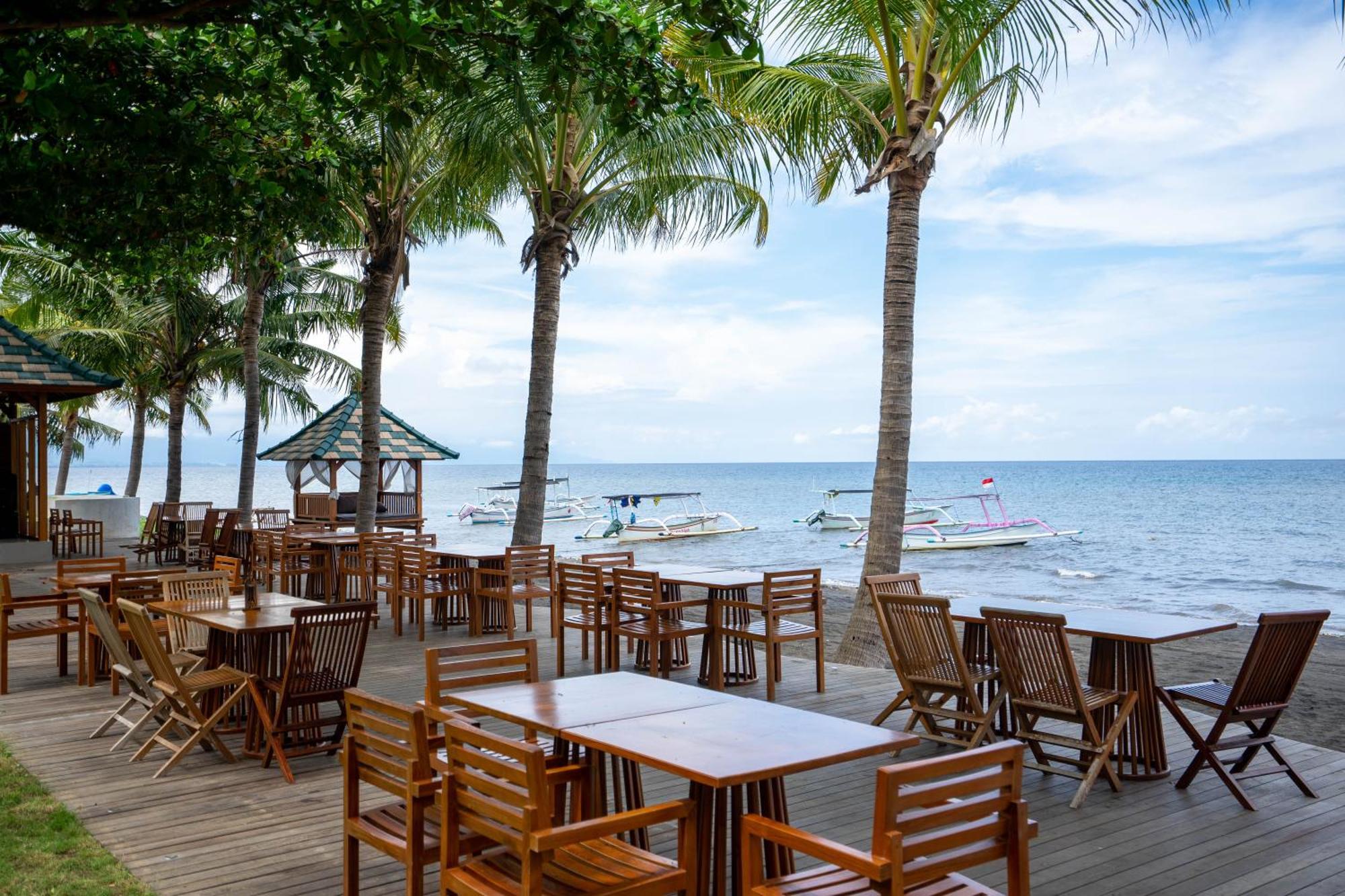 The Grand Villandra Resort Lovina Ngoại thất bức ảnh