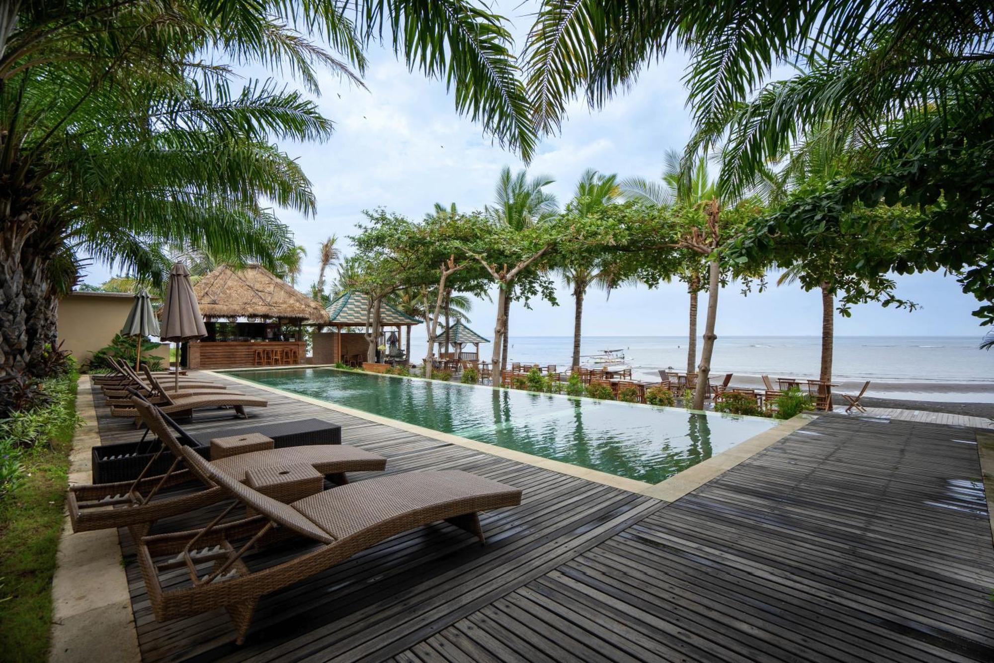 The Grand Villandra Resort Lovina Ngoại thất bức ảnh