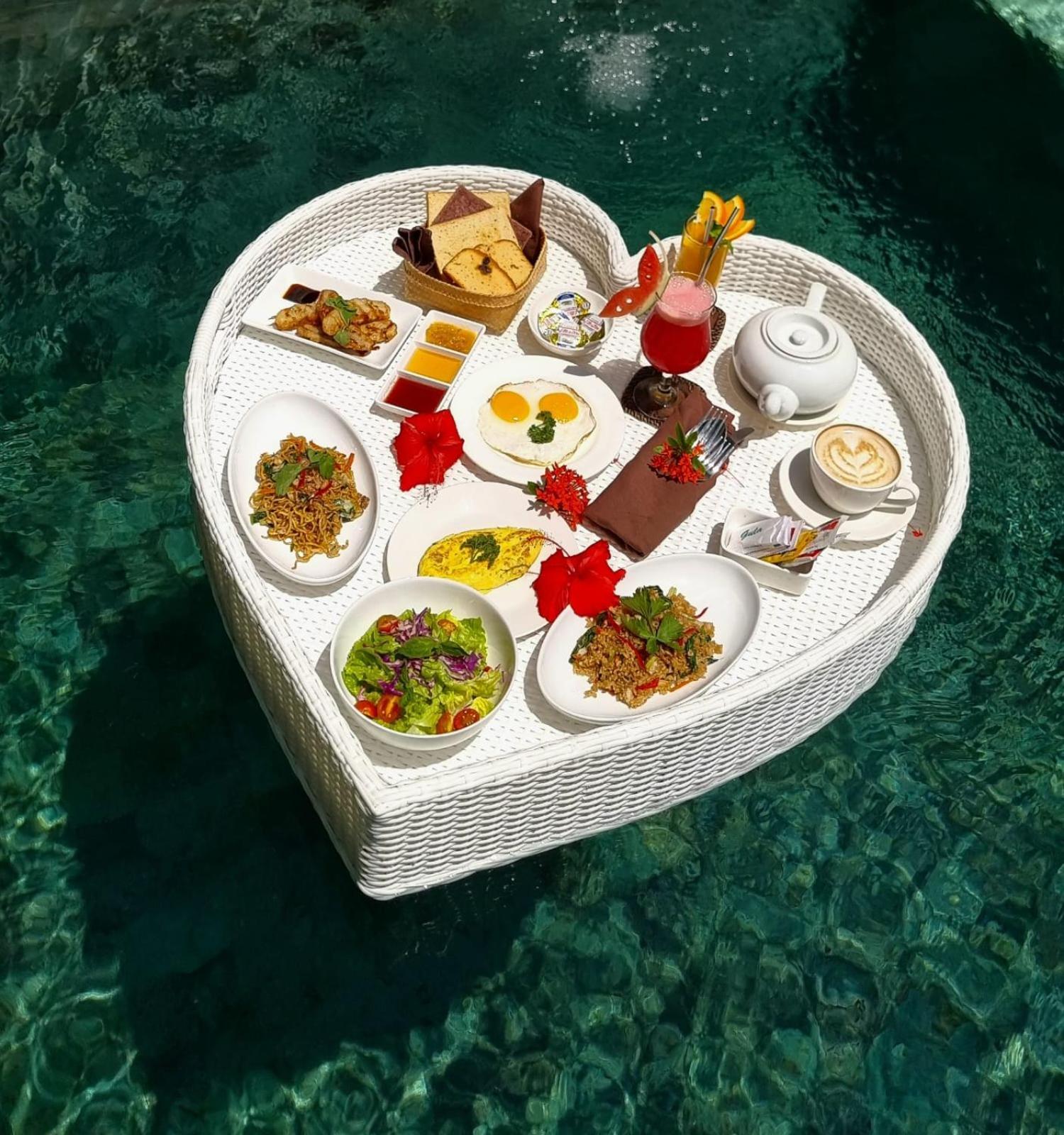 The Grand Villandra Resort Lovina Ngoại thất bức ảnh